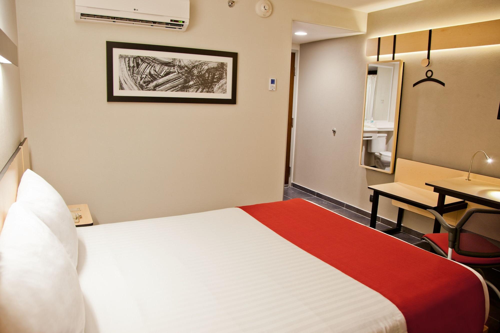 City Express By Marriott Paraíso Esterno foto