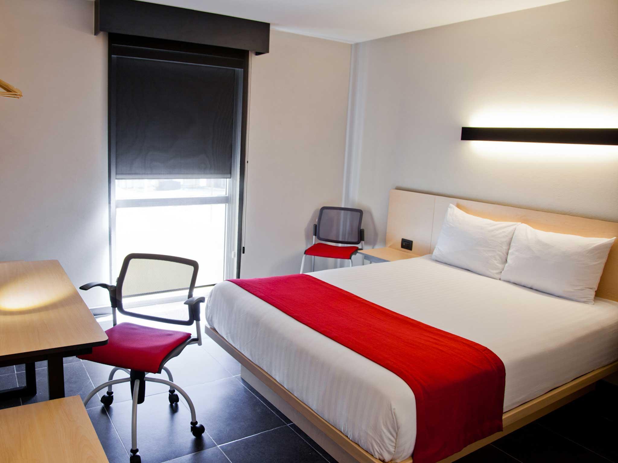 City Express By Marriott Paraíso Esterno foto