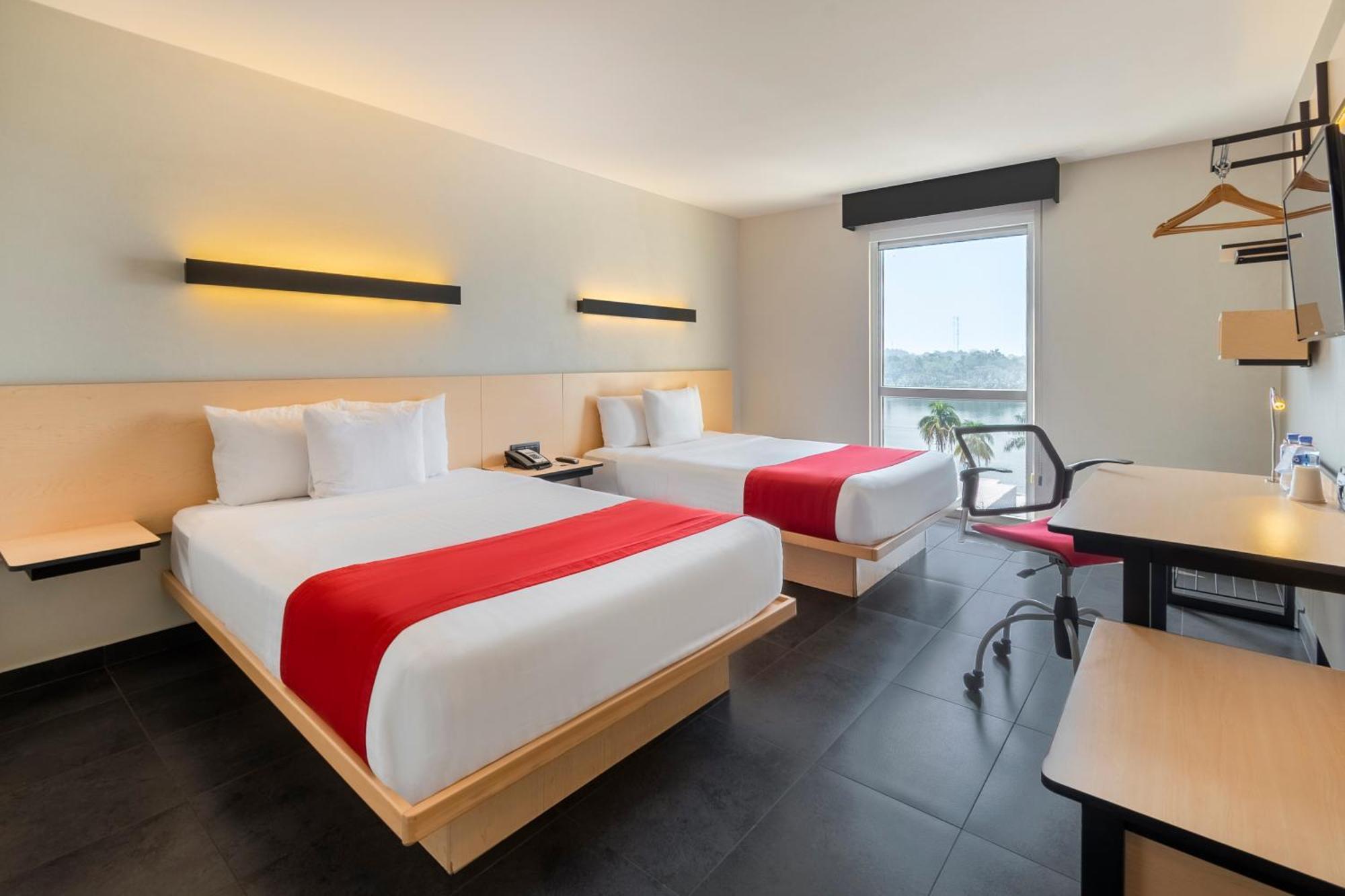 City Express By Marriott Paraíso Esterno foto
